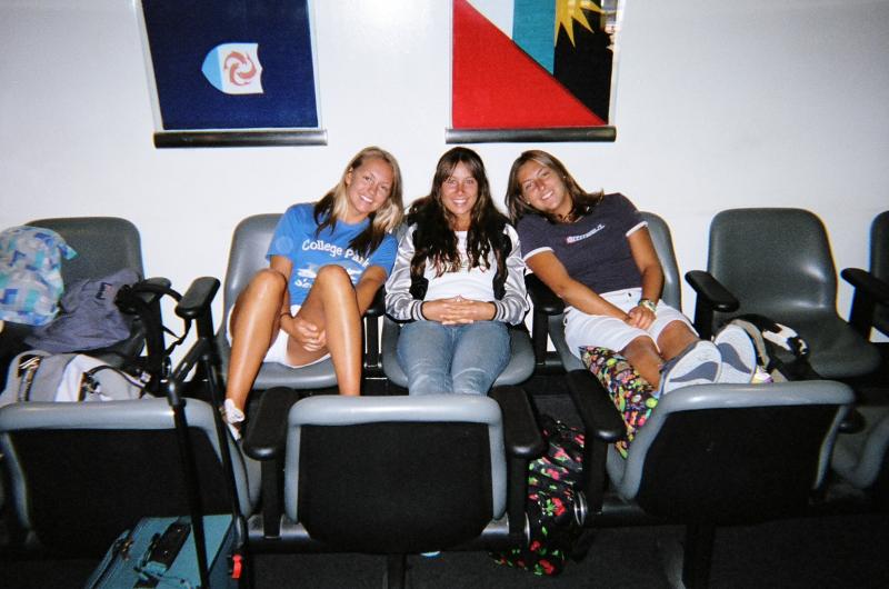 The girls hanging out at San Juan Airport

(Click on image to view full-size image (1544x1024, 701 kb))