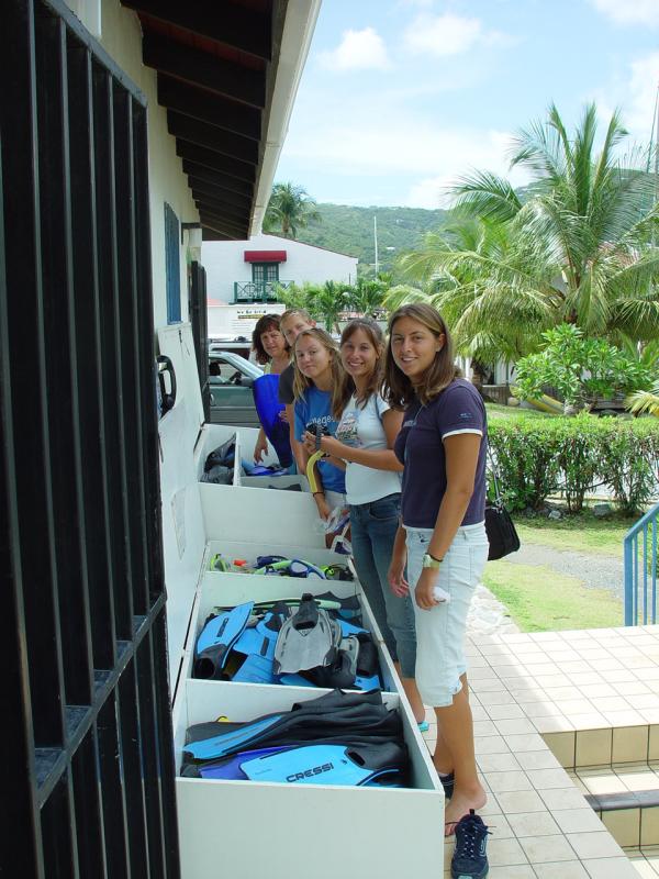 The crew choosing their snorkel gear at BVI Yacht Charter

(Click on image to view full-size image (960x1280, 589 kb))
