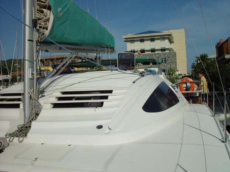 The ScubaCat in Inner Harbour.

(Click on image to view full-size image (1280x960, 587 kb))