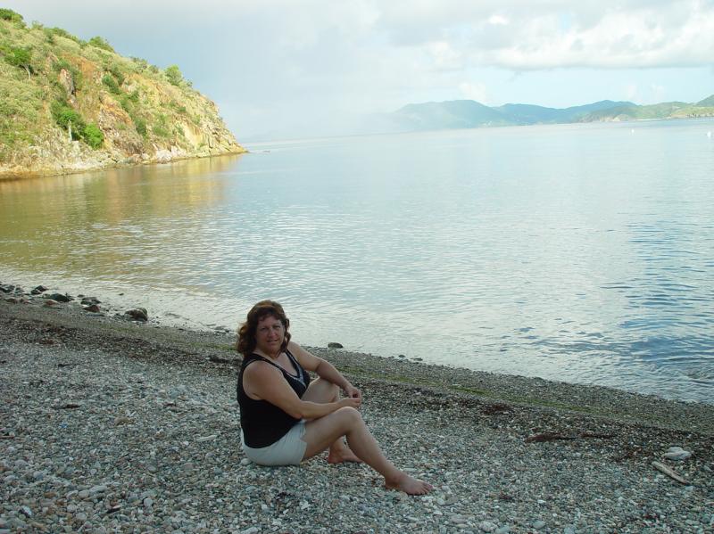Julie at Privateer's Bay (?) in the morning

(Click on image to view full-size image (1280x960, 590 kb))