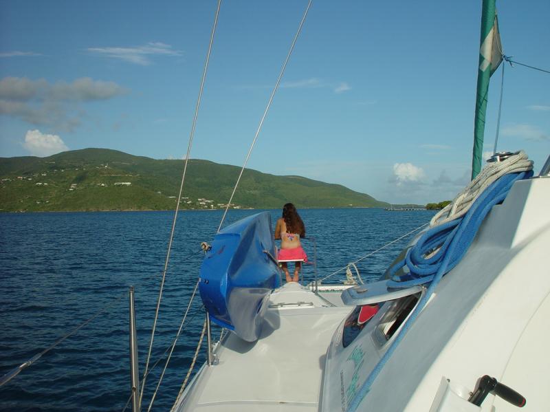Heading to Leverick Bay

(Click on image to view full-size image (1280x960, 598 kb))