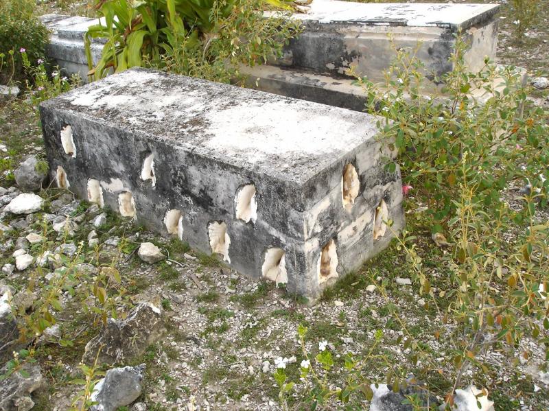 The cemetary at Virgin Gorda

(Click on image to view full-size image (1280x960, 519 kb))
