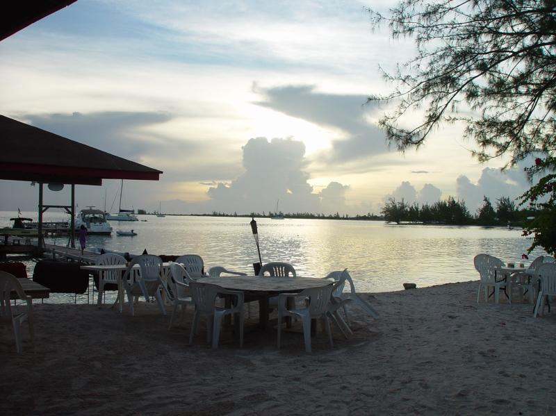 Sunset from Anagada Reef Hotel

(Click on image to view full-size image (1280x960, 575 kb))