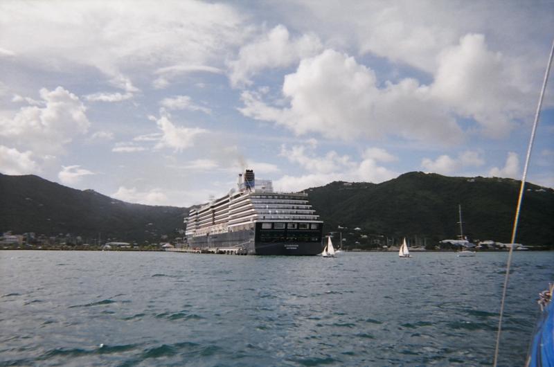 On our way to Road Harbour - Cruise ship

(Click on image to view full-size image (1544x1024, 536 kb))